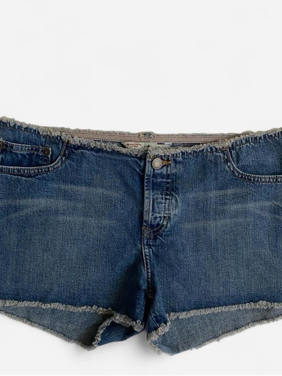 Women Shorts Jean Shorts · Abercrombie & Fitch — photo 1 of 1
